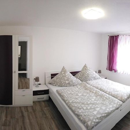 Haus Waldidyll Apartamento Lauta Exterior foto