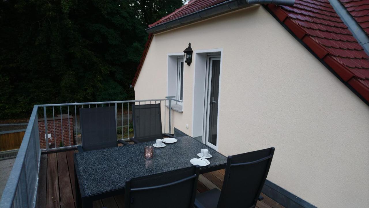 Haus Waldidyll Apartamento Lauta Exterior foto